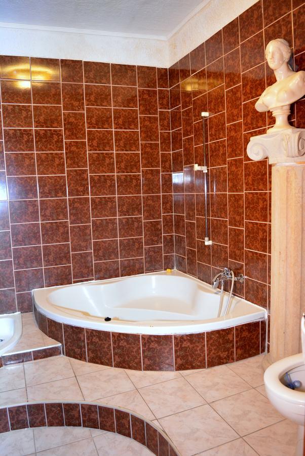 ديشين Hotel Posta المظهر الخارجي الصورة