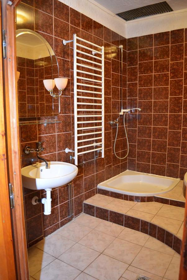 ديشين Hotel Posta المظهر الخارجي الصورة